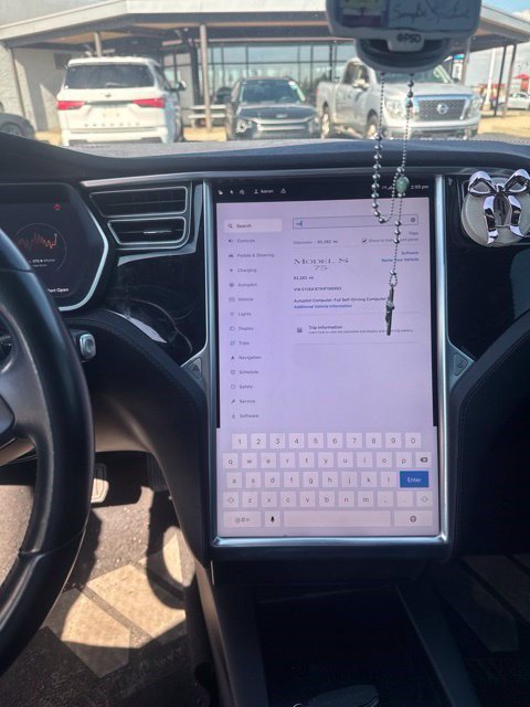 Used 2017 Tesla Model S 60 RWD image 15
