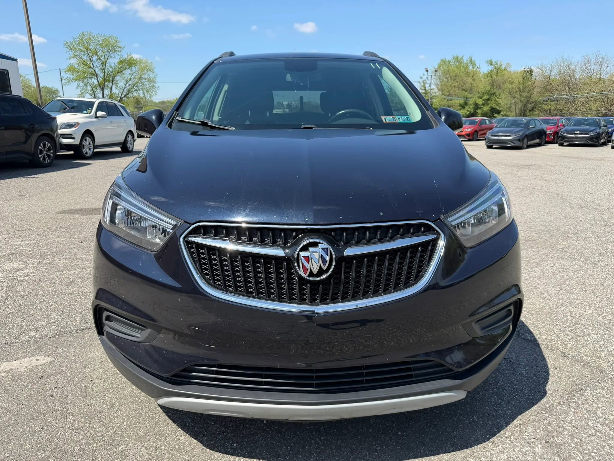 Used 2021 Buick Encore Preferred image 2