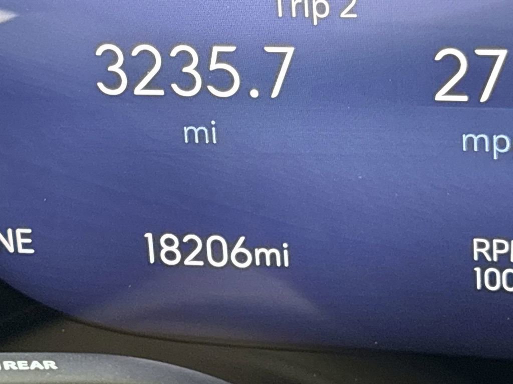 Certified 2025 Buick Envision Preferred image 12