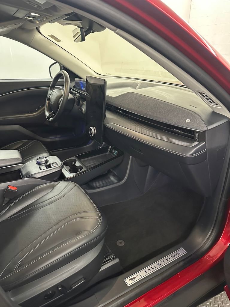 Used 2023 Ford Mustang Mach-E Premium AWD/4WD image 36