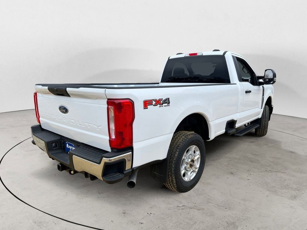 New 2026 Ford F250 XLT w/ FX4 Off-Road Package AWD/4WD image 5