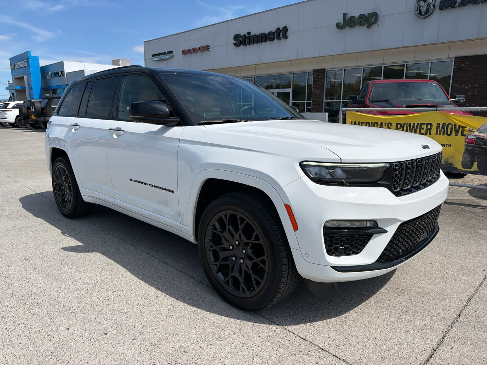 Used 2025 Jeep Grand Cherokee Summit