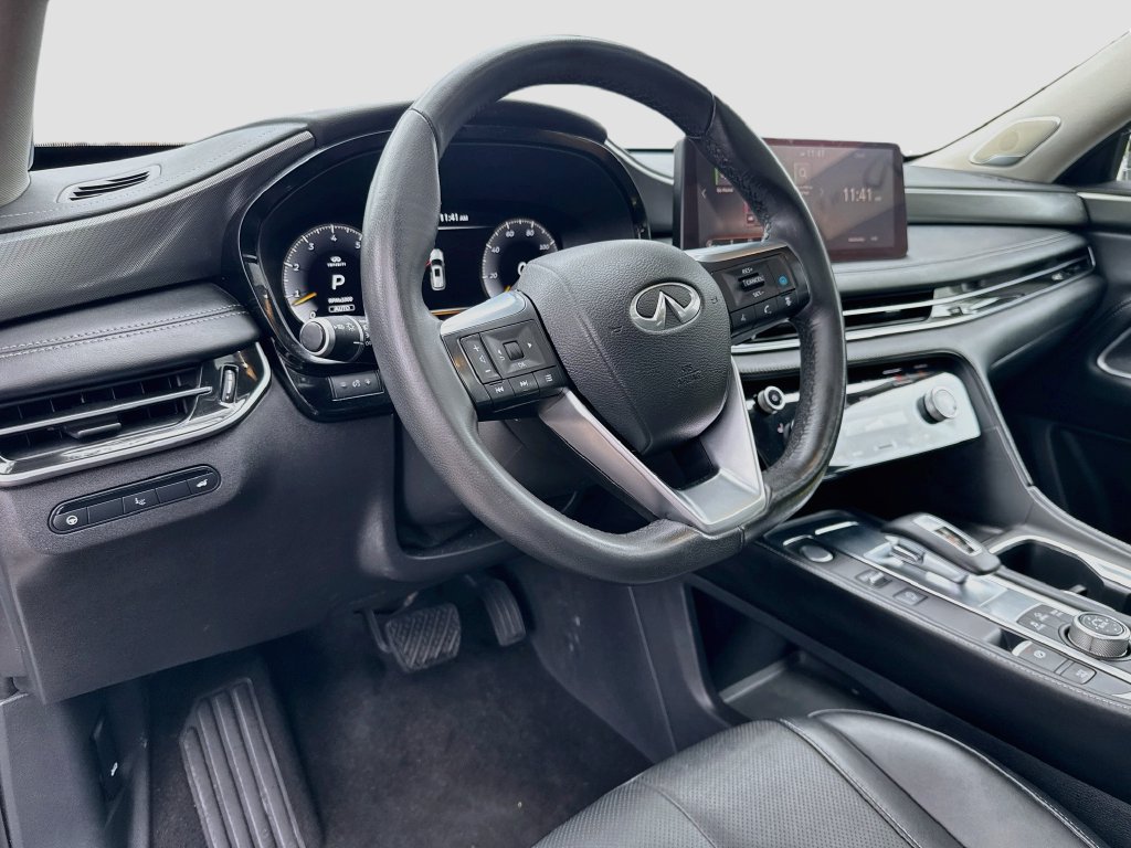 Certified 2023 INFINITI QX60 Luxe w/ Vision Package AWD/4WD image 10