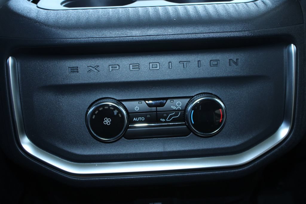 New 2027 Ford Expedition Active AWD/4WD image 29