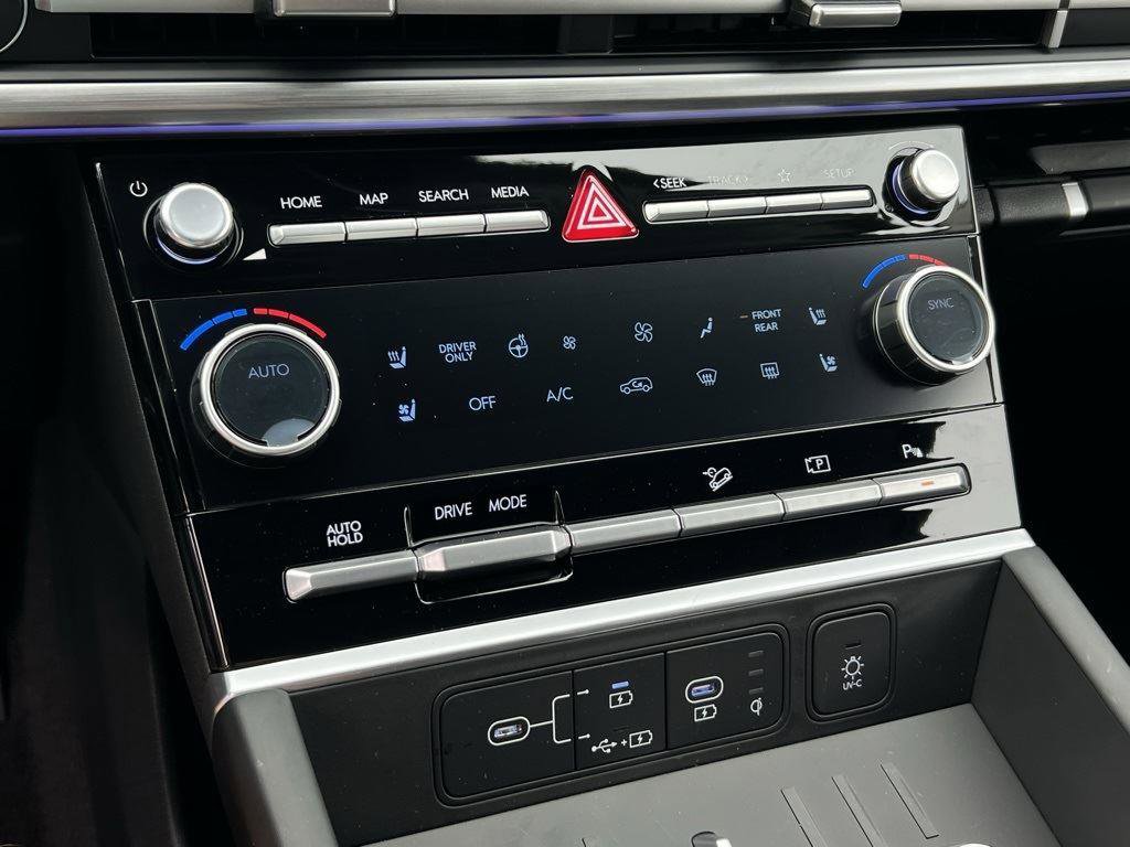 New 2025 Hyundai Santa Fe Limited image 14