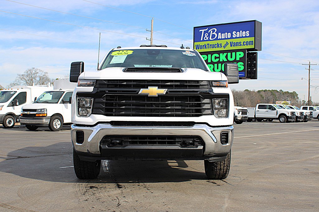 Used 2026 Chevrolet Silverado 2500 W/T image 9