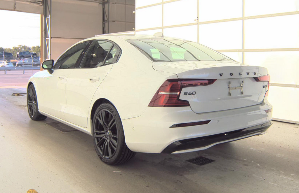 Used 2023 Volvo S60 B5 Plus w/ Climate Package AWD/4WD image 7