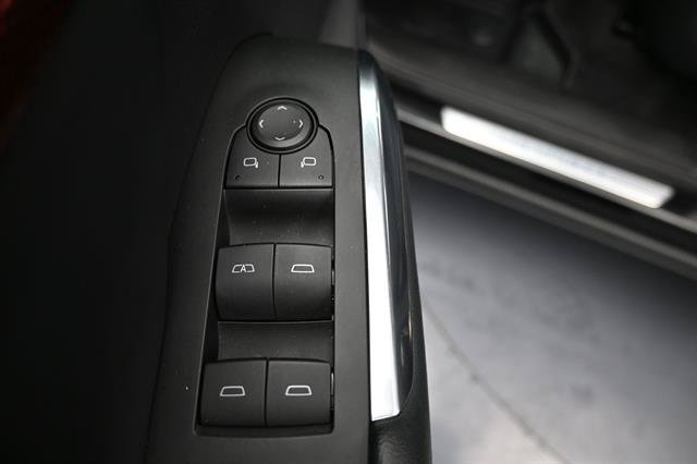 Used 2024 Chevrolet Traverse Z71 w/ Enhanced Driving Package AWD/4WD image 6