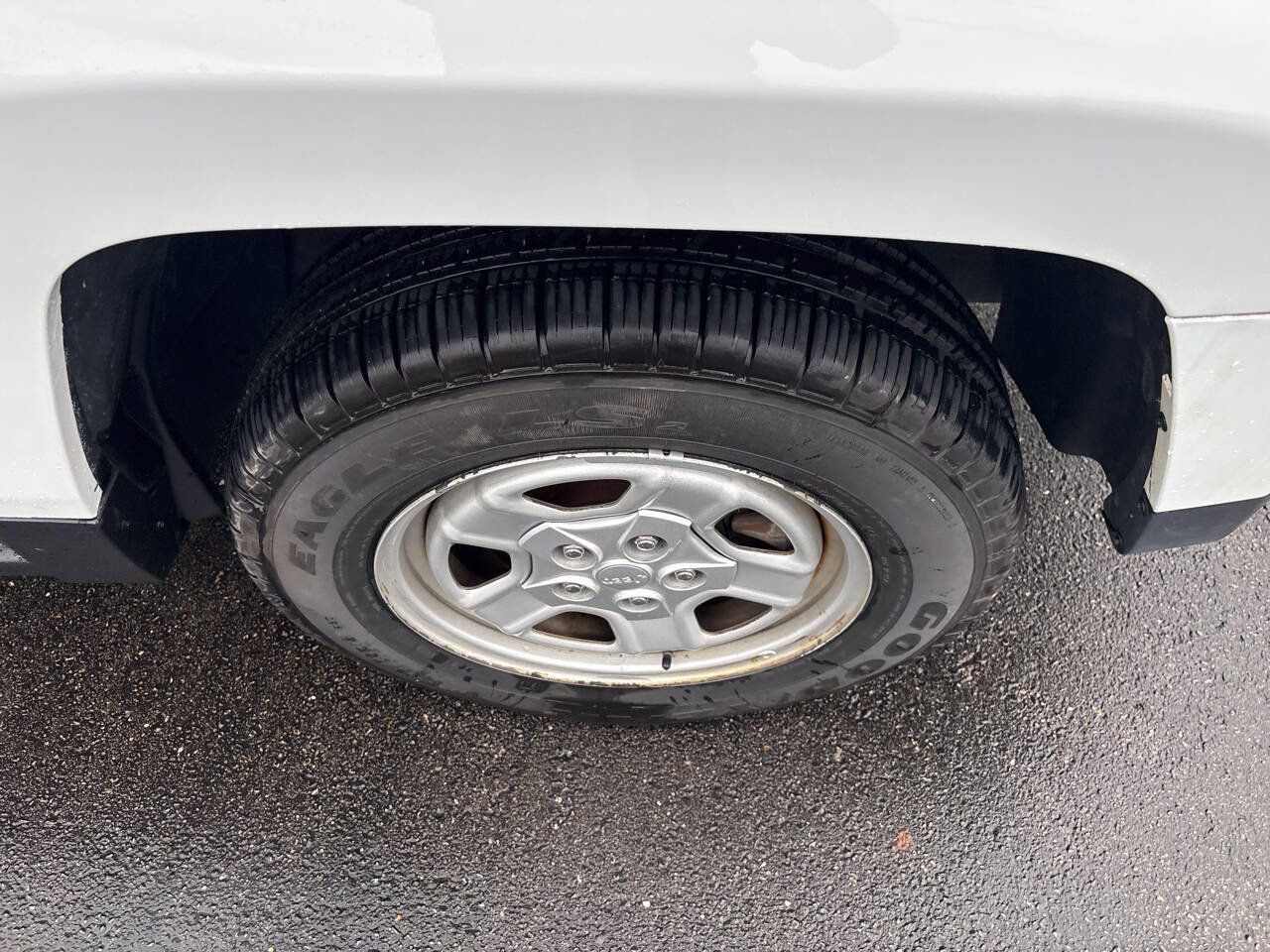 Used 2016 Jeep Patriot Sport w/ Power Value Group image 9