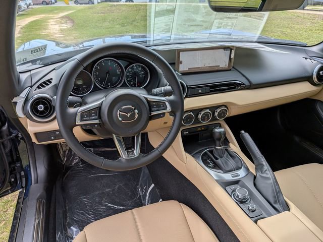 New 2025 MAZDA MX-5 Miata RF Grand Touring image 27