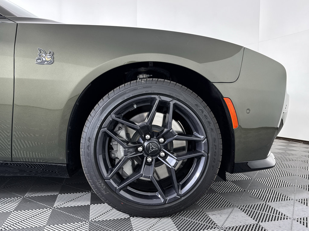New 2026 Dodge Charger Scat Pack w/ Blacktop Package AWD/4WD image 25