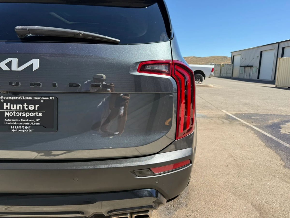 Used 2022 Kia Telluride SX w/ SX Prestige Package AWD/4WD image 18