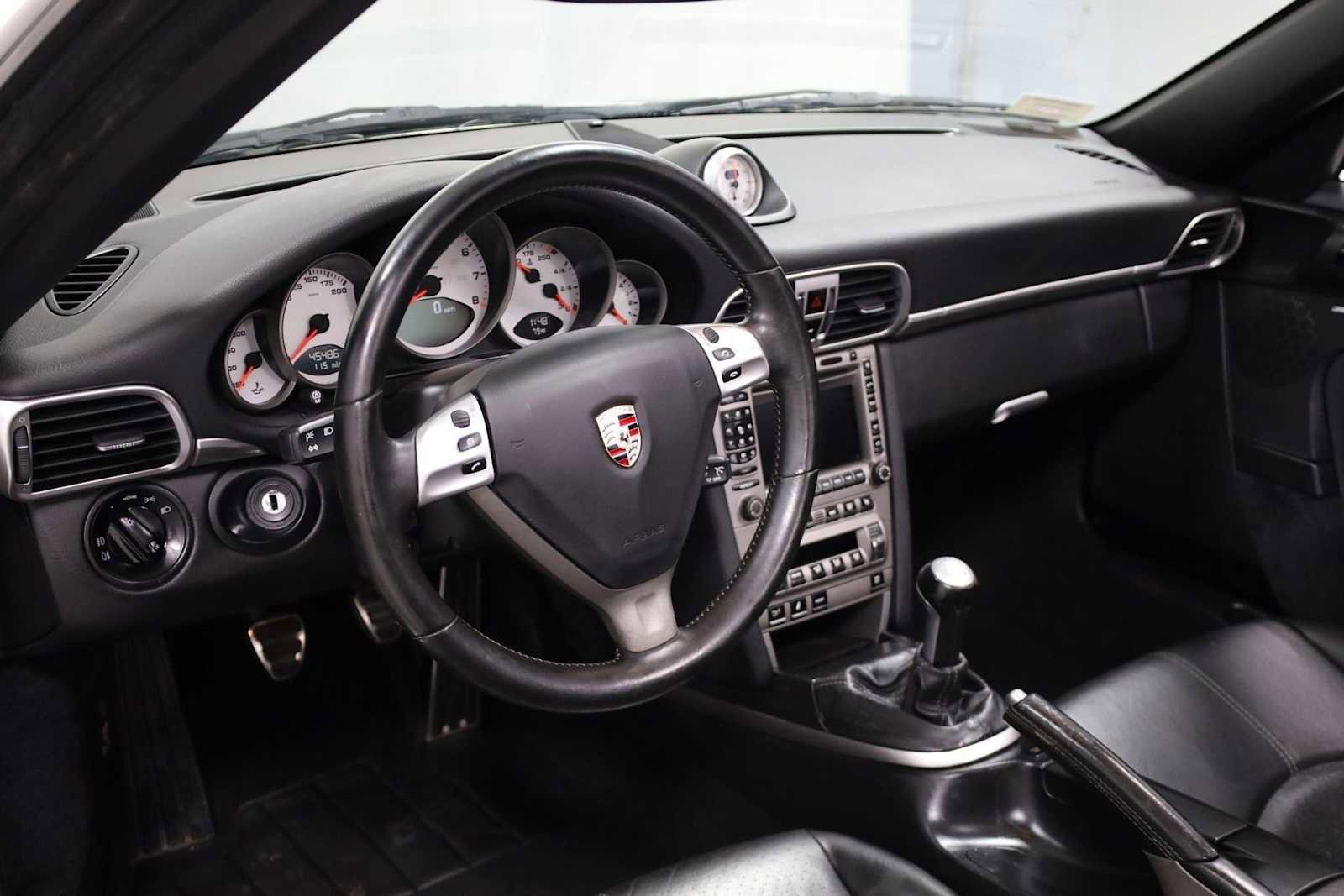 Used 2007 Porsche 911 Carrera S image 4