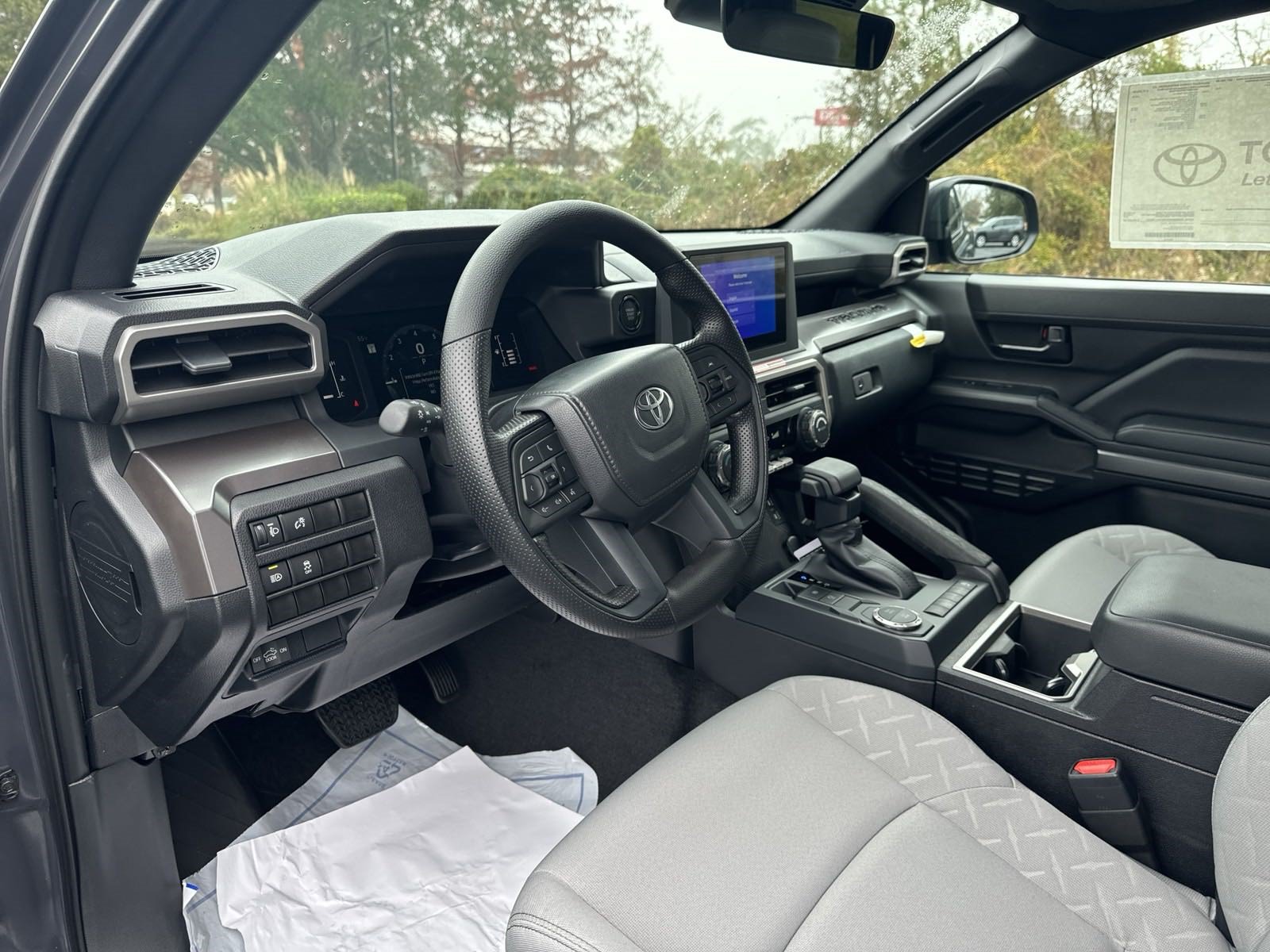 New 2024 Toyota Tacoma SR5 RWD image 15