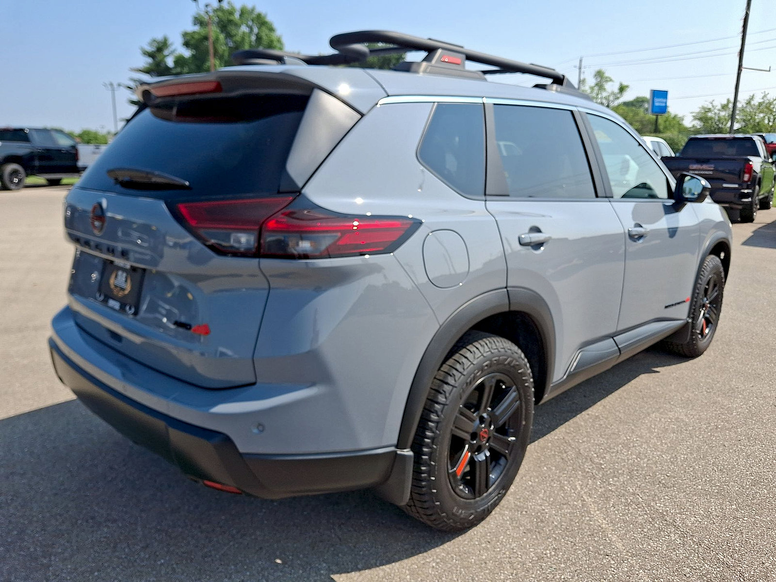 Used 2025 Nissan Rogue SV w/ Rock Creek Premium Package AWD/4WD image 49