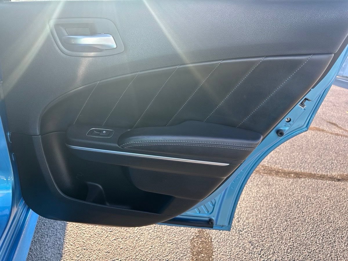 Used 2018 Dodge Charger R/T Scat Pack RWD image 36
