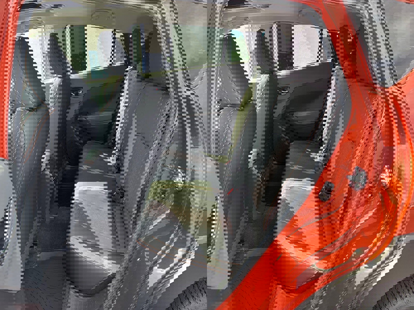 New 2025 Subaru Crosstrek 2.5i Limited w/ Popular Package #3A image 32