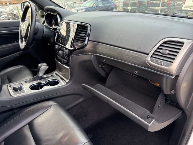 Certified 2022 Jeep Grand Cherokee Limited image 24