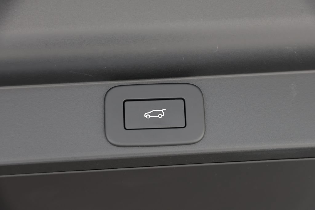 New 2026 Land Rover Range Rover SE AWD/4WD image 12