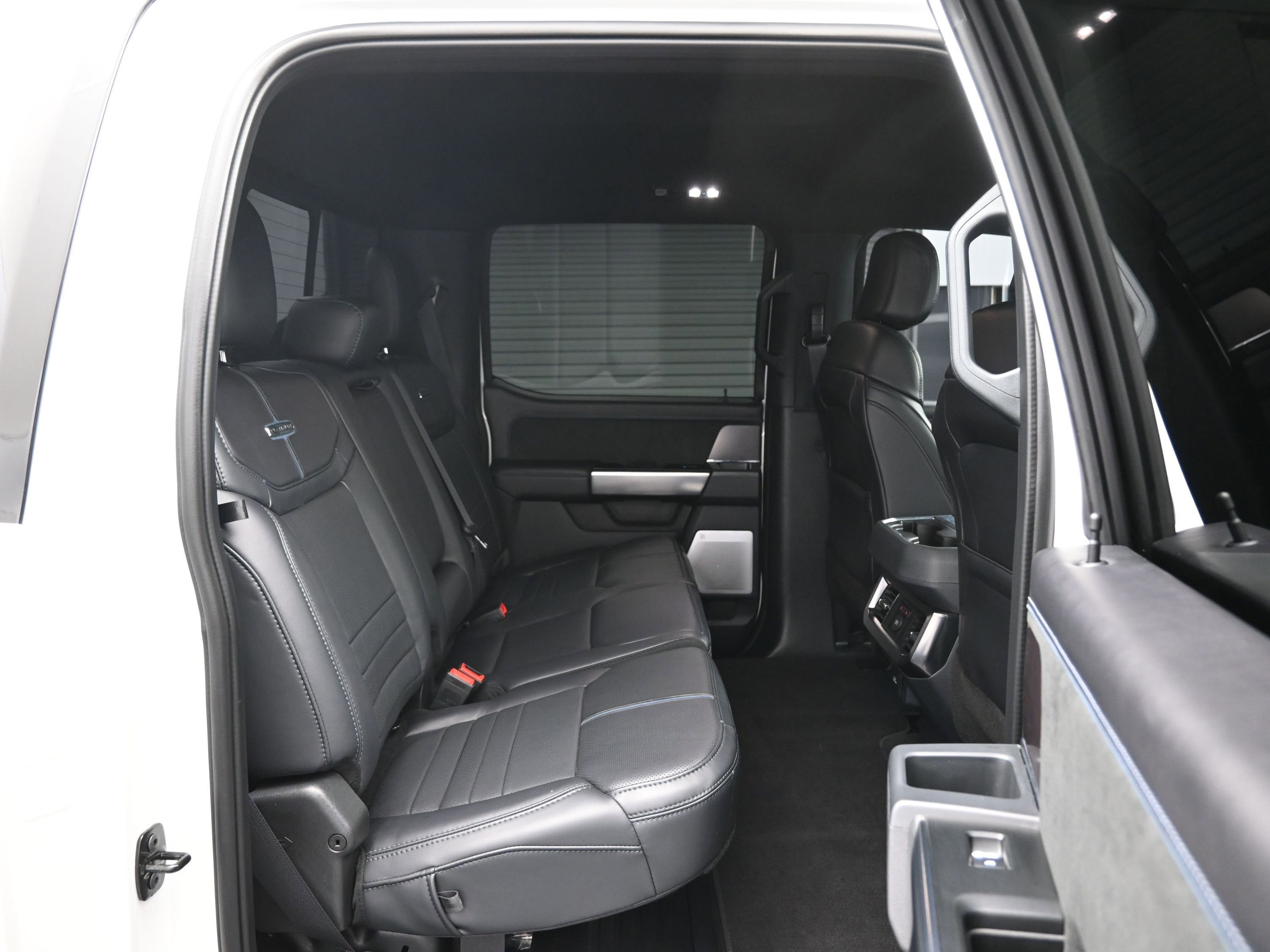 Used 2026 Ford F250 Platinum AWD/4WD image 12