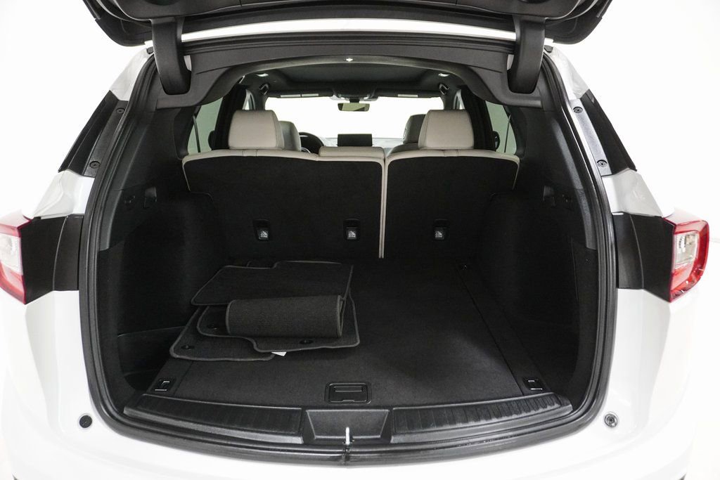 Used 2025 Acura RDX SH-AWD image 32