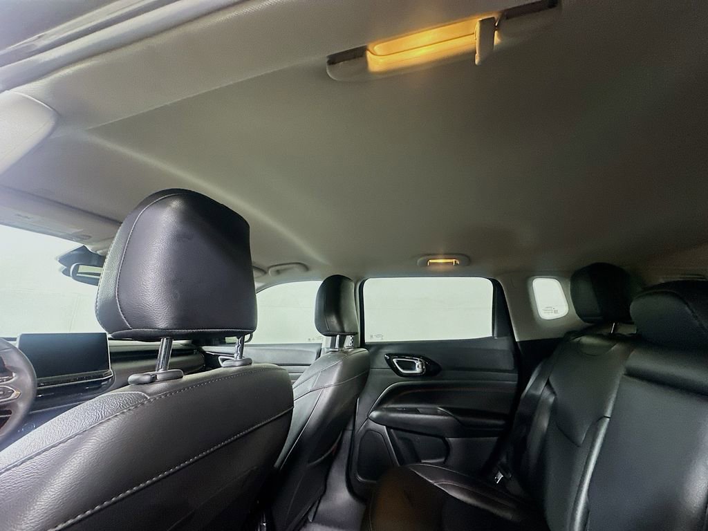 Used 2022 Jeep Compass Trailhawk image 13