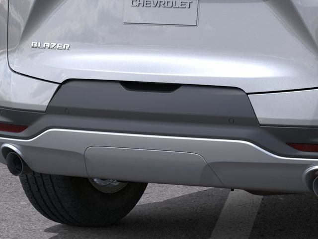 New 2026 Chevrolet Blazer LT w/ Convenience Package FWD image 14