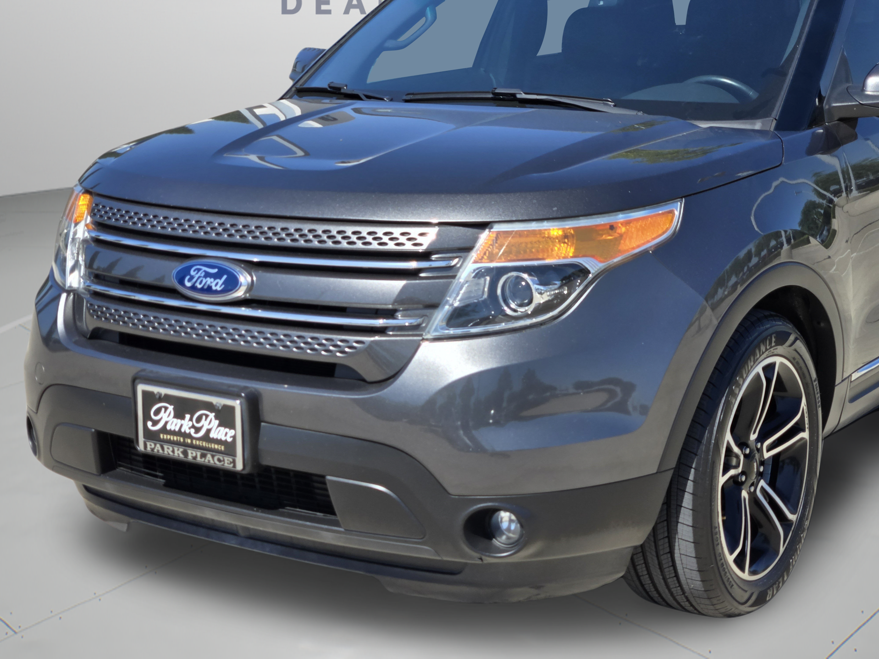 Used 2015 Ford Explorer Limited w/ Equipment Group 301A FWD image 37