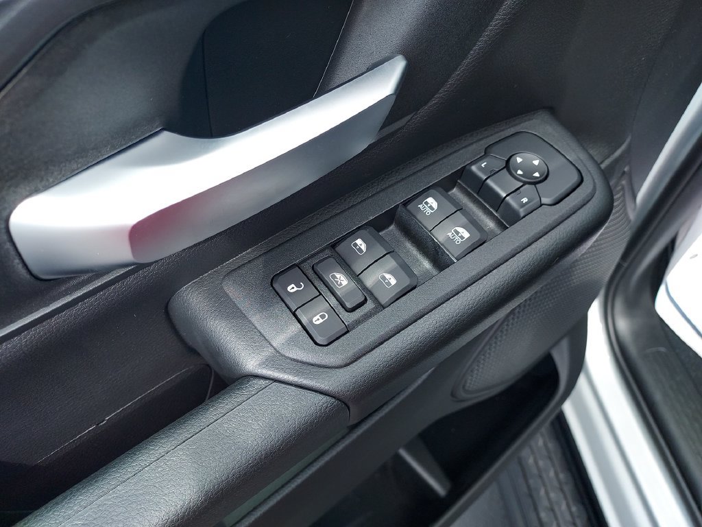 New 2026 RAM 1500 Express AWD/4WD image 19