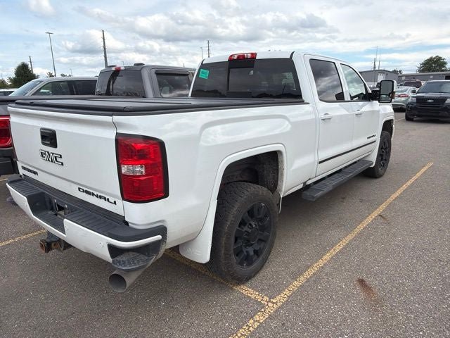 Used 2019 GMC Sierra 2500 Denali AWD/4WD image 4