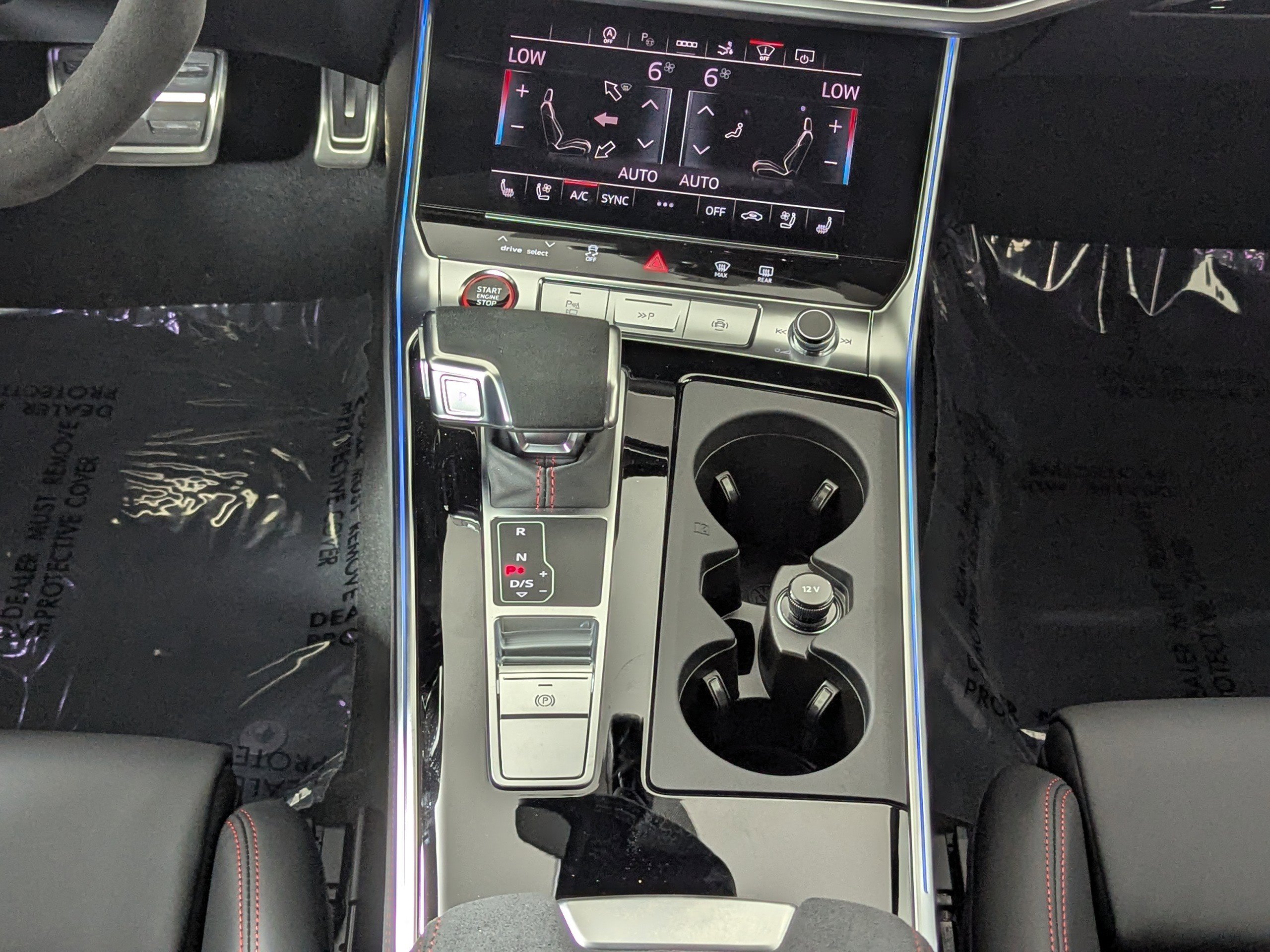 New 2025 Audi RS 7 Performance image 17