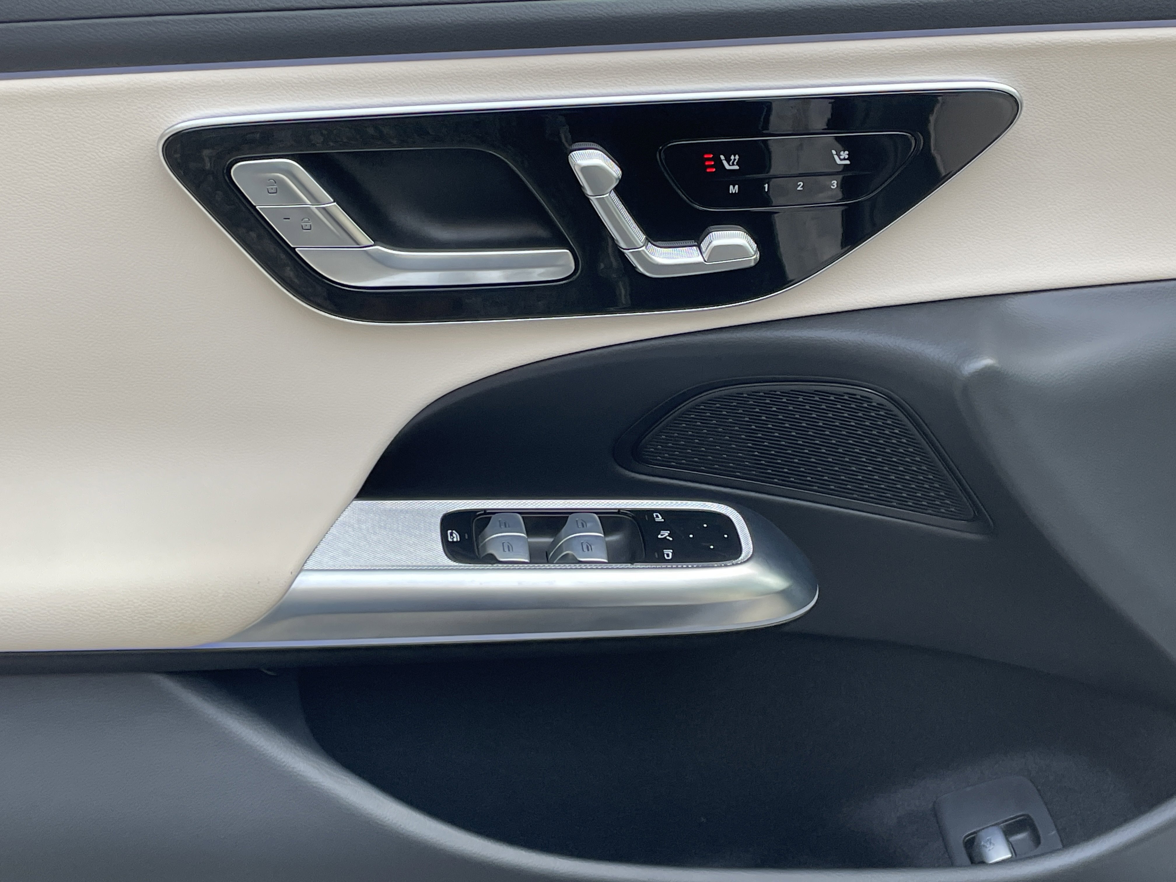 Certified 2025 Mercedes-Benz E 350 Sedan image 20