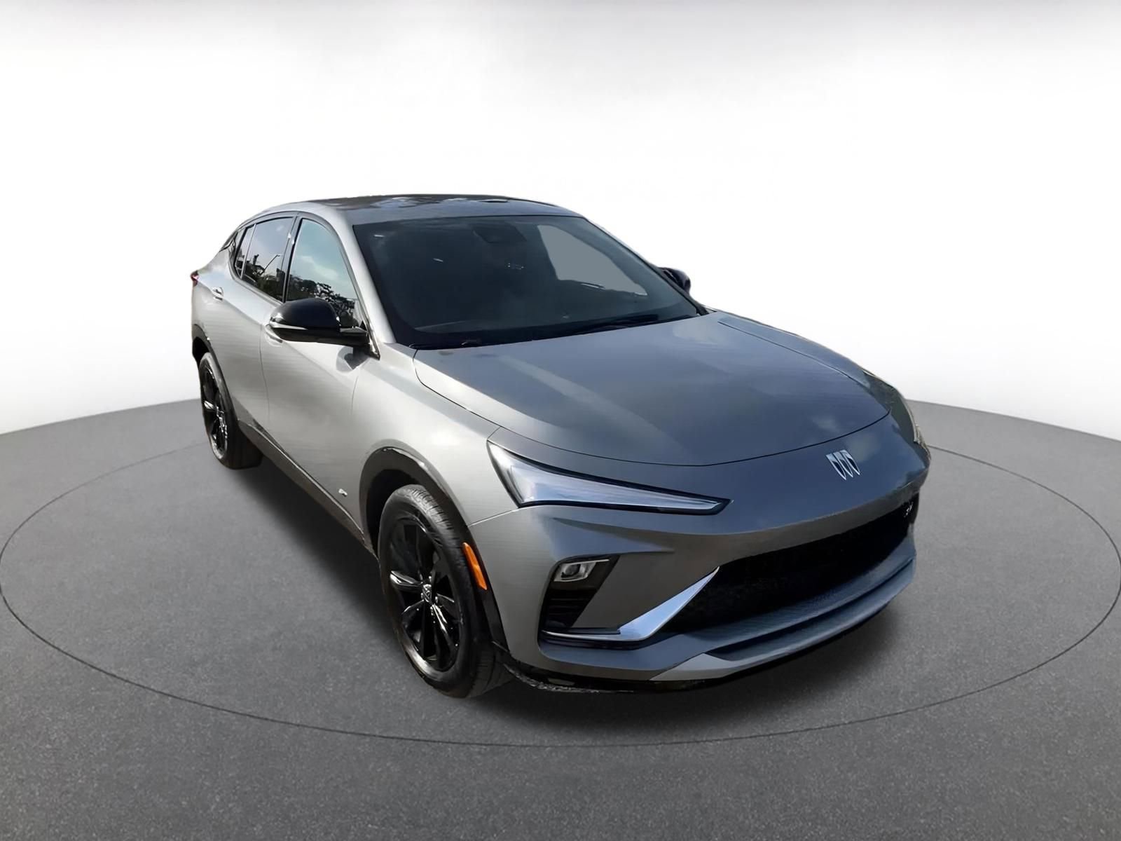 Used 2025 Buick Envista Sport Touring image 3