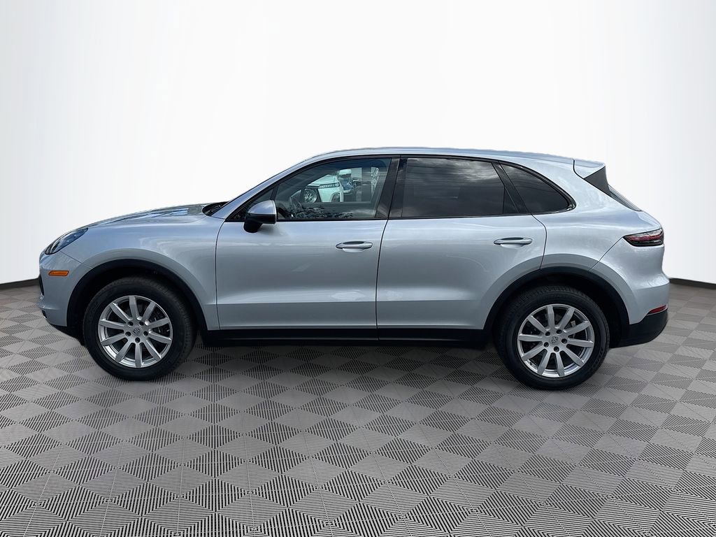 Used 2019 Porsche Cayenne Base image 9