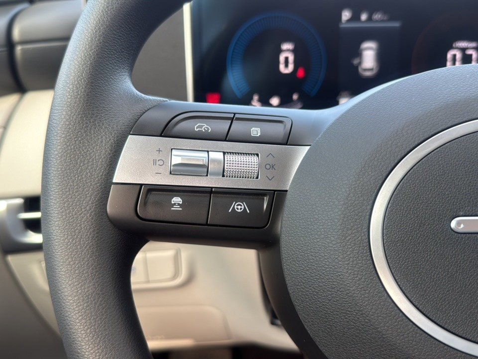 New 2026 Hyundai Tucson SEL image 19