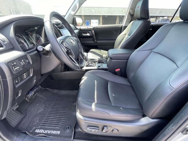 Used 2020 Toyota 4Runner TRD Off-Road Premium w/ Moonroof Package image 14