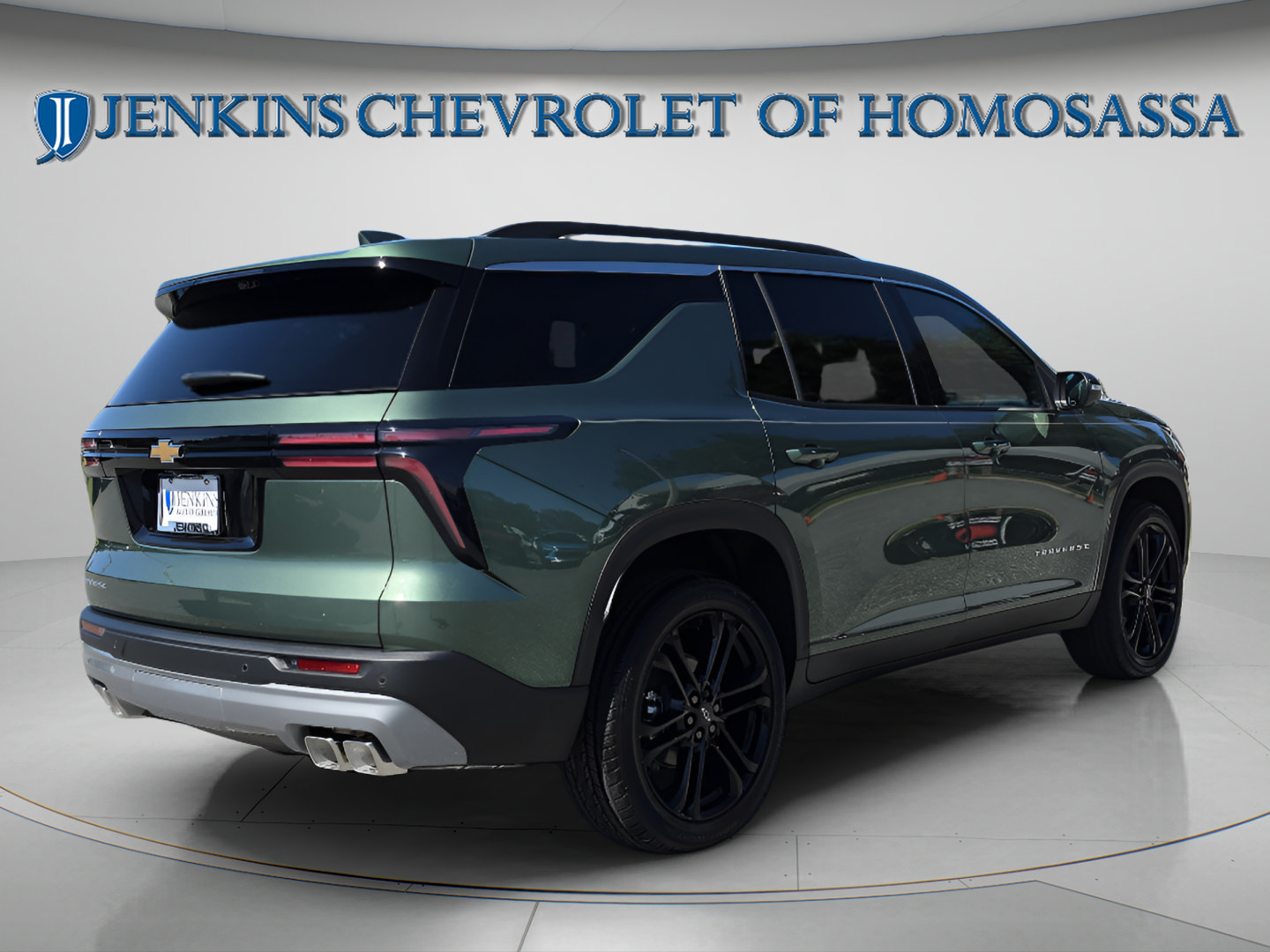 New 2027 Chevrolet Traverse LT w/ Driver Confidence Package FWD image 4