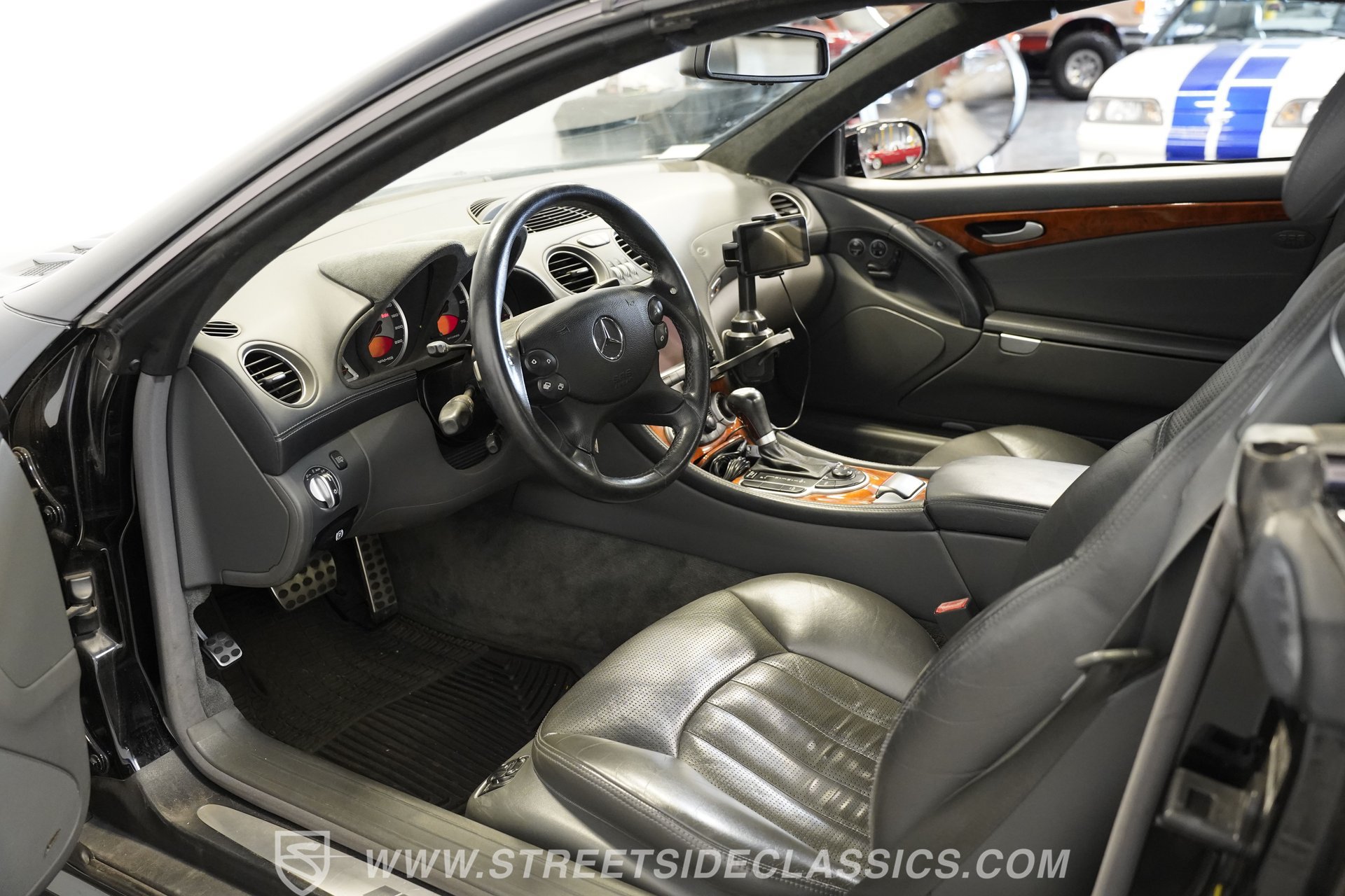 Used 2005 Mercedes-Benz SL 65 AMG image 37