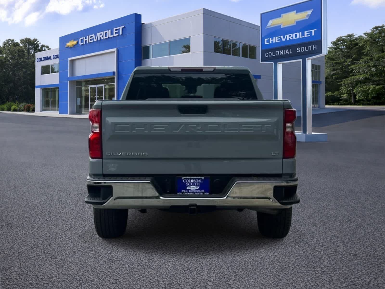 Certified 2024 Chevrolet Silverado 1500 LT AWD/4WD image 5