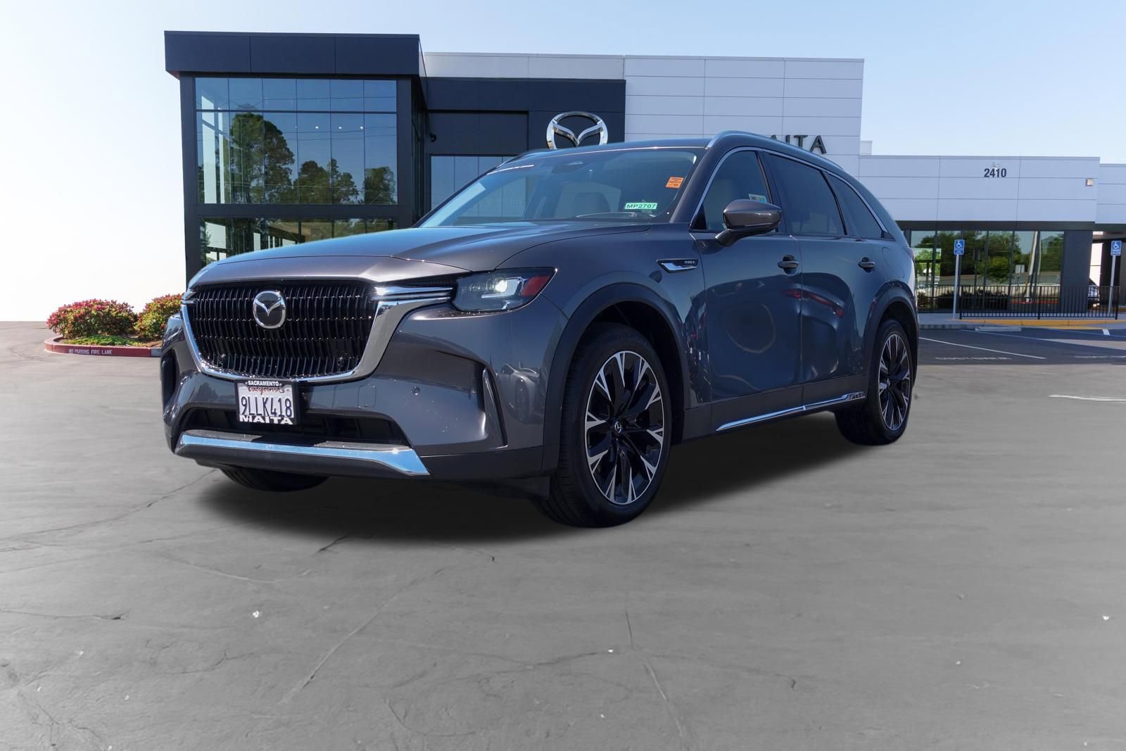 Certified 2024 MAZDA CX-90 Plug-In Hybrid w/ Premium Pkg AWD/4WD image 9