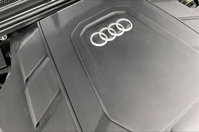 Used 2023 Audi Q7 3.0T Premium w/ Convenience Package AWD/4WD image 23
