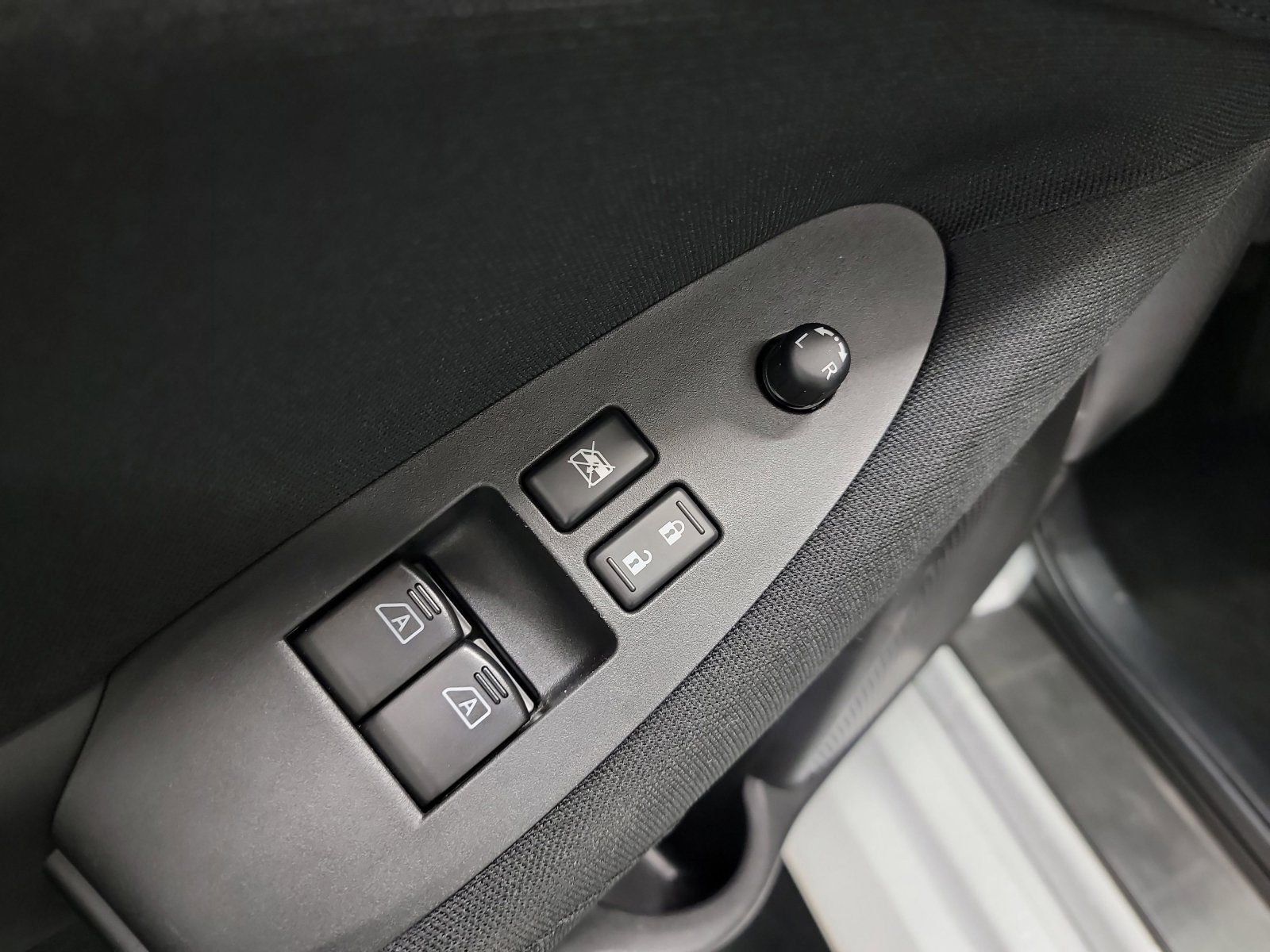 Used 2024 Nissan Z Sport w/ Floor Mat Package RWD image 13