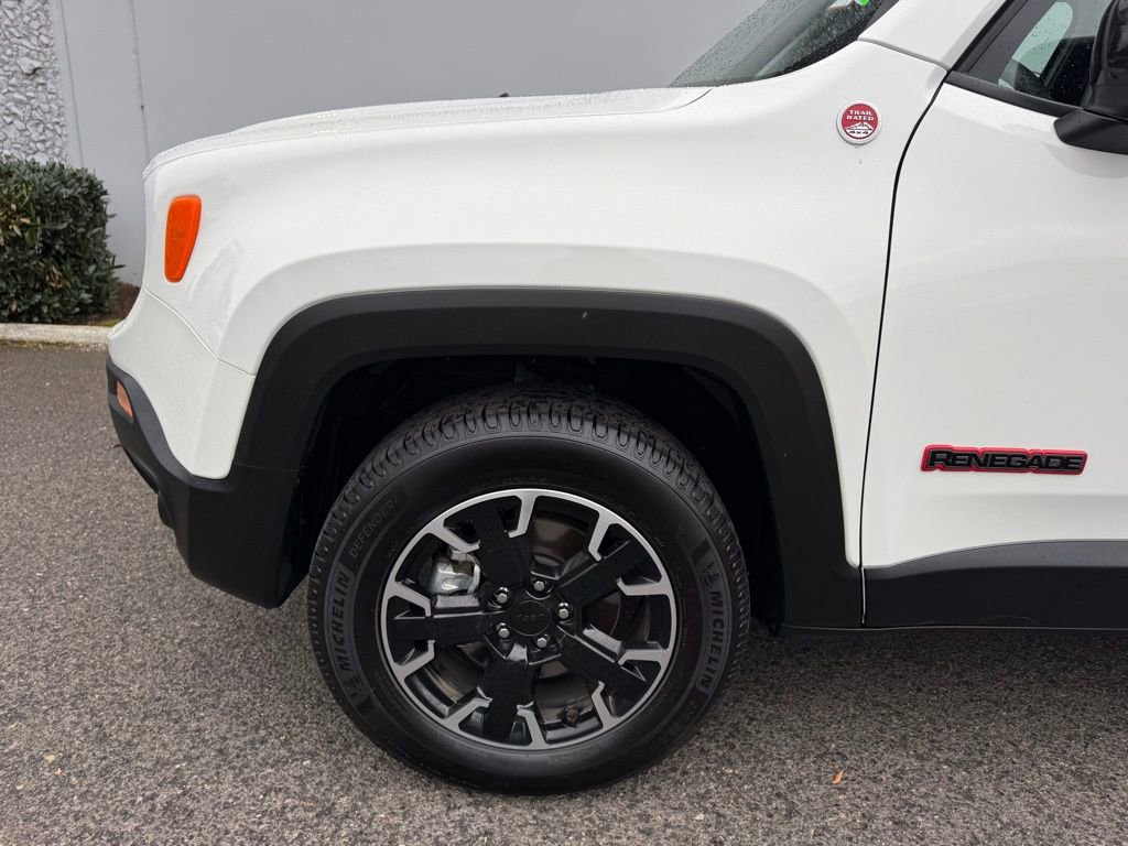 Used 2023 Jeep Renegade Trailhawk AWD/4WD image 12