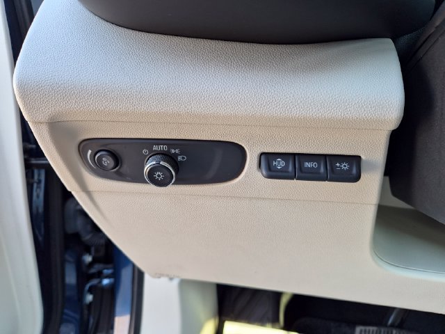 Used 2023 Buick Envision Avenir FWD image 20