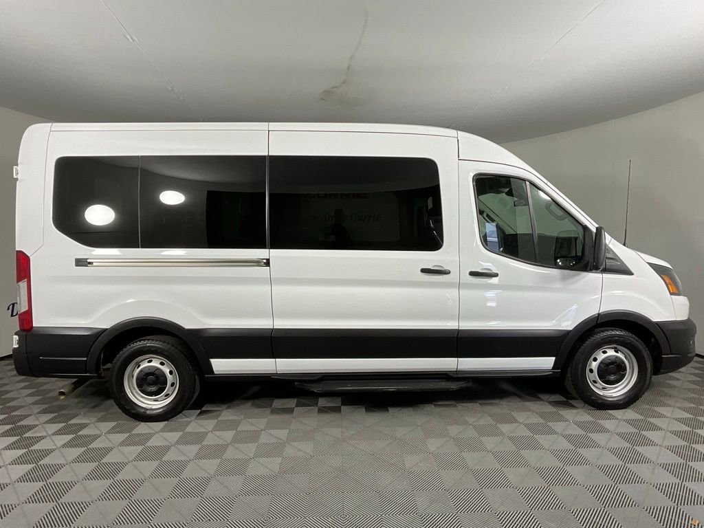 Used 2023 Ford Transit 350 XL image 2