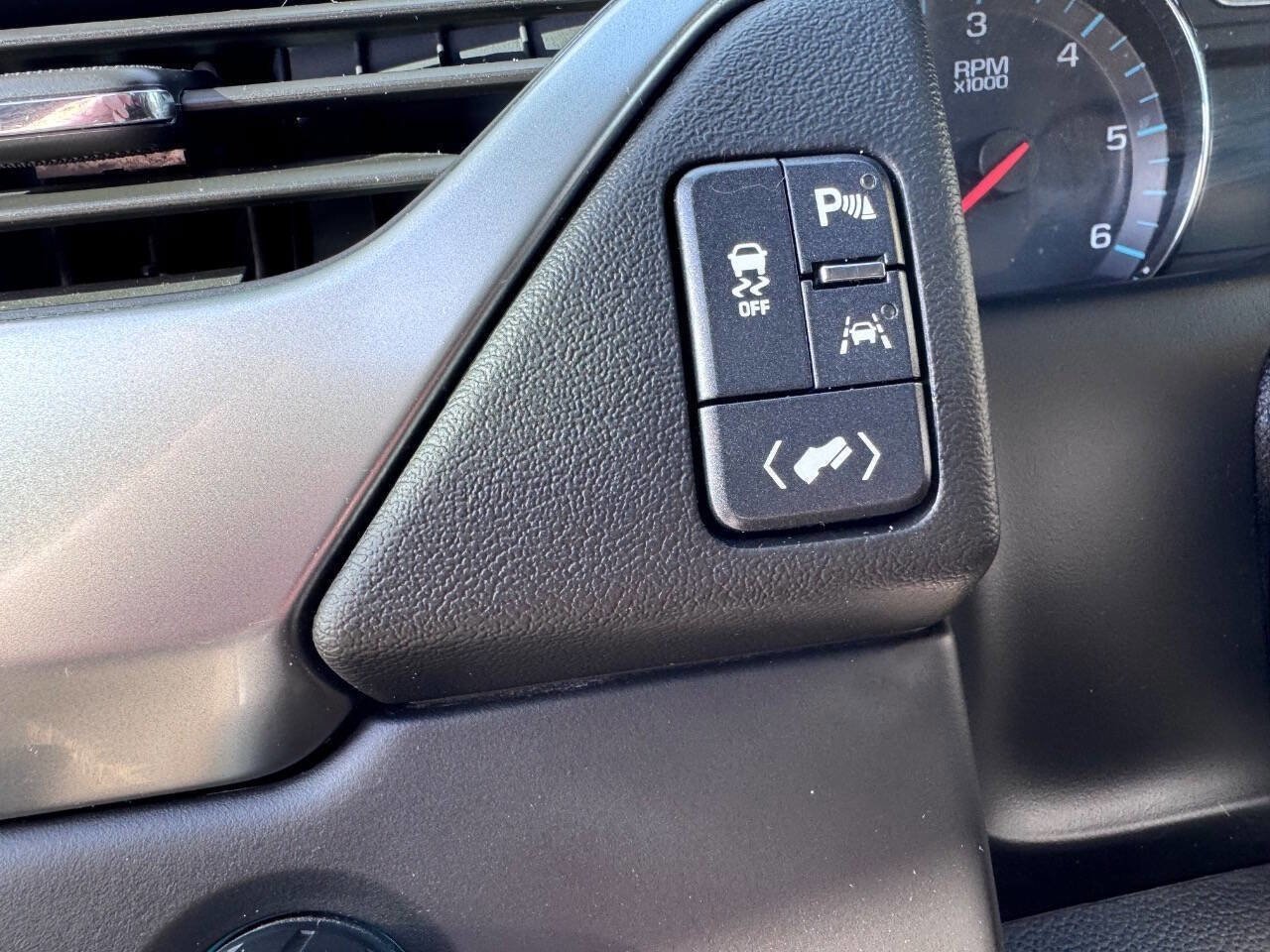 Used 2020 Chevrolet Tahoe Premier image 15