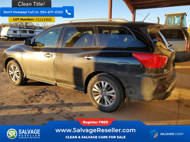 Used 2018 Nissan Pathfinder S image 3