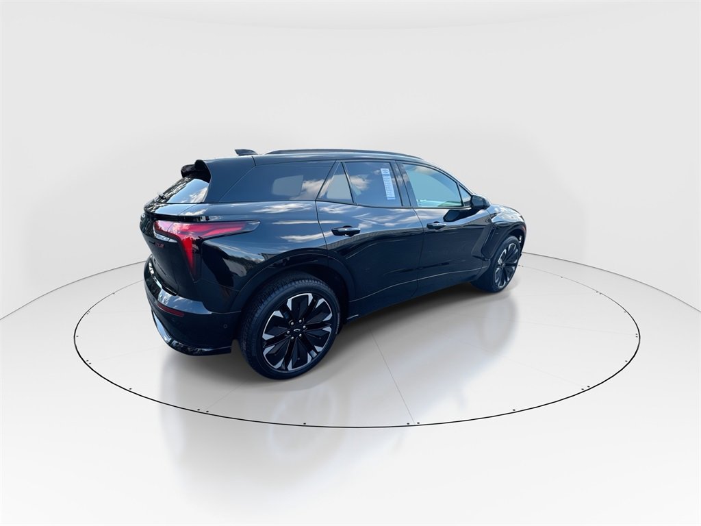 Used 2025 Chevrolet Blazer EV RS w/ Super Cruise Package image 8