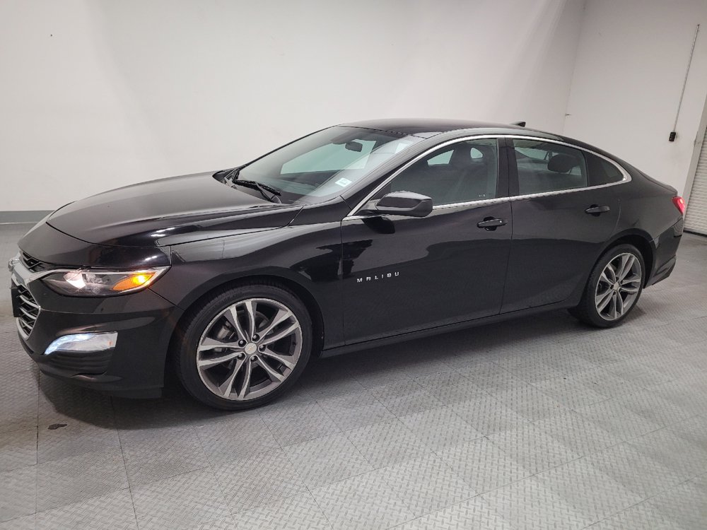 Used 2022 Chevrolet Malibu LT FWD image 2
