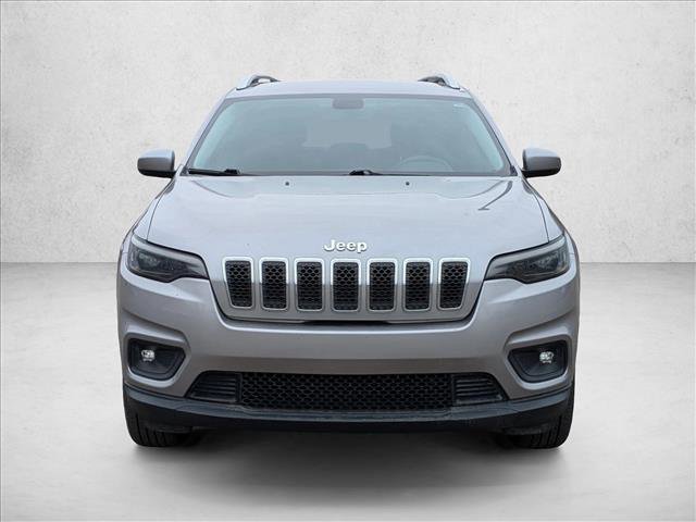 Used 2019 Jeep Cherokee Latitude w/ Popular Appearance Group image 2